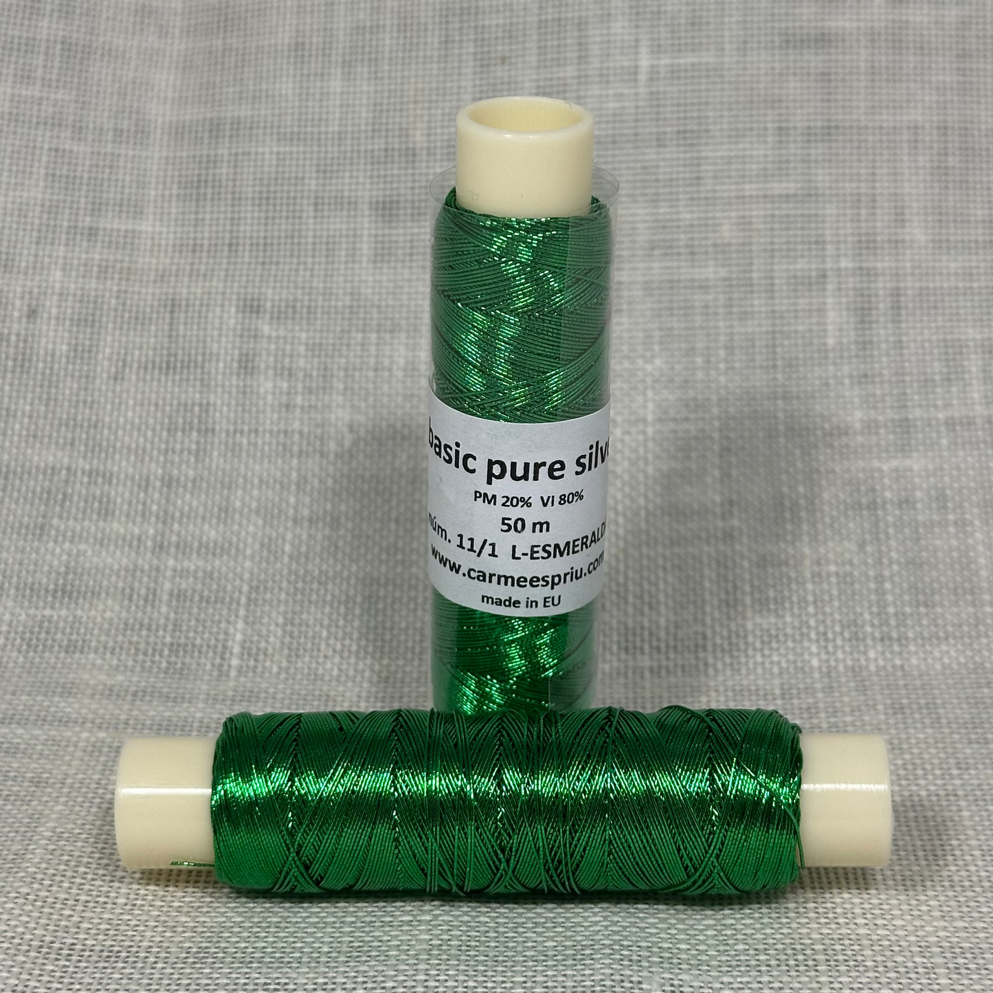 Basic Pure Silver Esmeralda