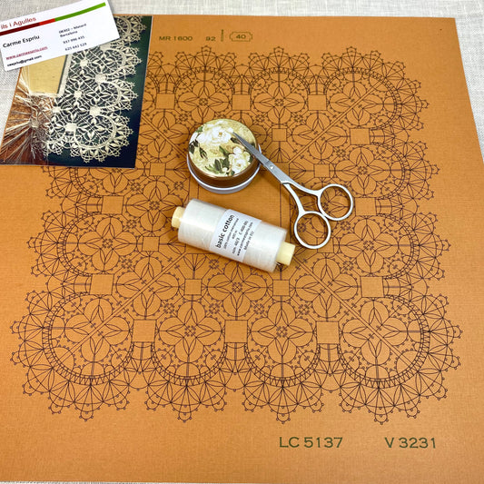 Kit de bolillos pañuelo modelo  nº 11