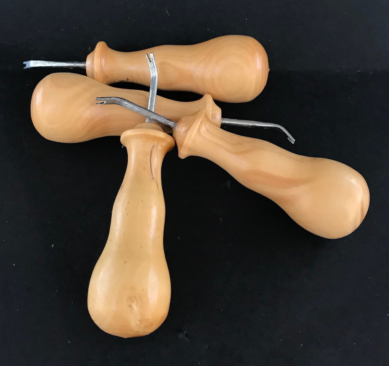 Pin lifter