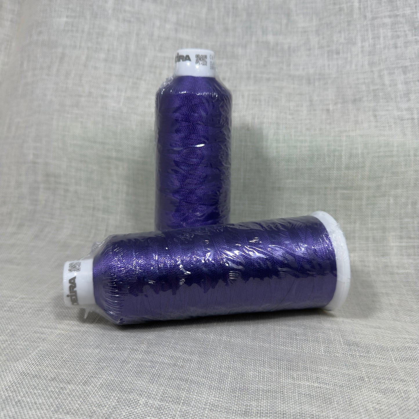 Madeira Rayon Classic num. 12 - lila 1112